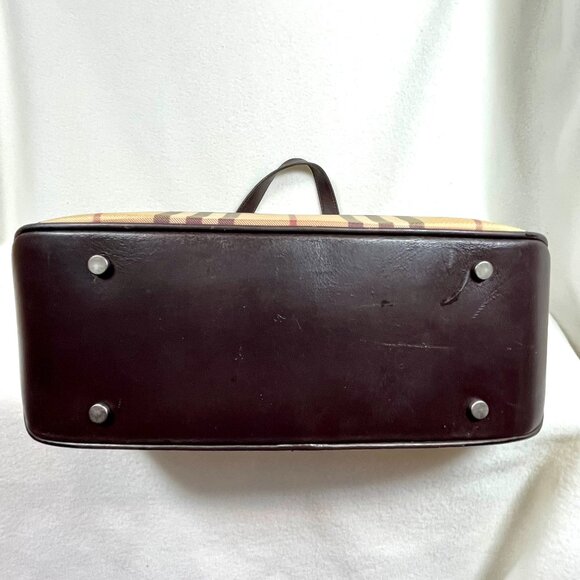 BURBERRY Checker Medium Tote Bag Beige/Brown Inside zipper pocket Purse PVC - Picture 16 of 16